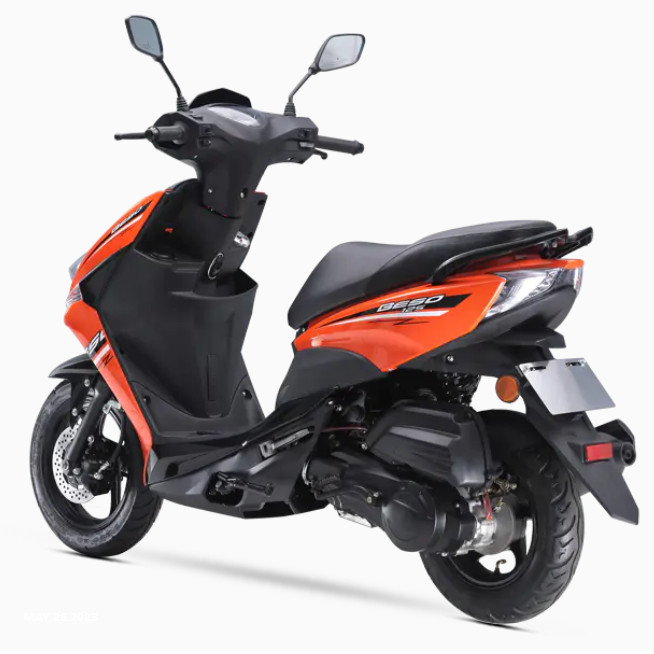 Wholesaler Embraces the Timeless Elegance of Classical Scooter Vanilla